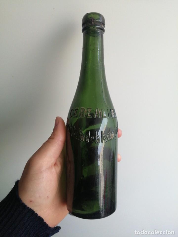 Botellas antiguas: Botella antigua CEREALINE sustituto de la leche - Foto 1