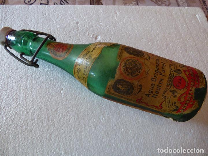 Botellas antiguas: Agua oxigenada,Foret. - Foto 1