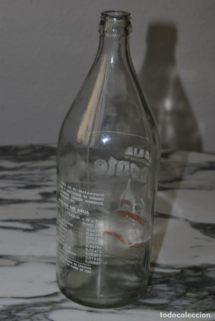 Botellas antiguas: BOTELLA DE CRISTAL DE AGUA DE CORCONTE - CANTABRIA - Foto 3