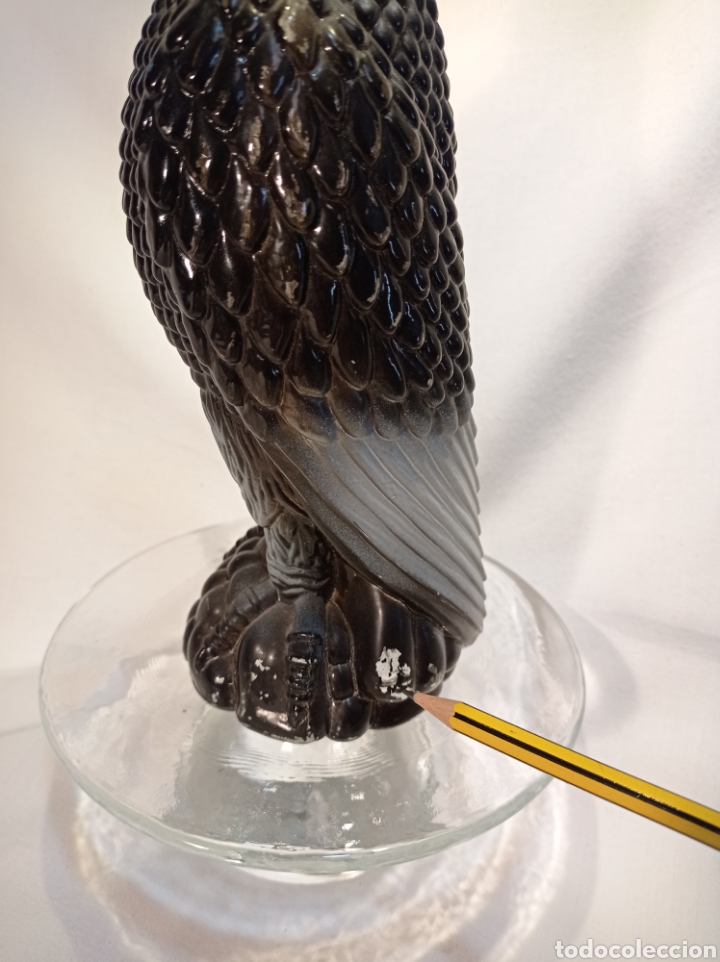 Botellas antiguas: ORIGINAL BOTELLA VAC&Iacute;A CON FORMA DE &Aacute;GUILA - Foto 5