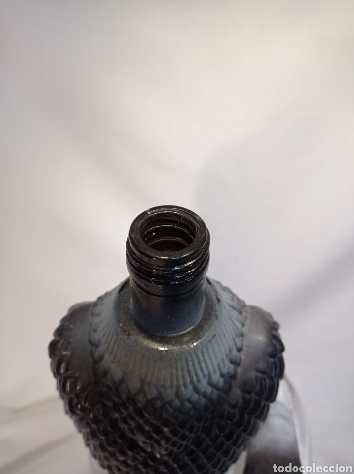 Botellas antiguas: ORIGINAL BOTELLA VAC&Iacute;A CON FORMA DE &Aacute;GUILA - Foto 8