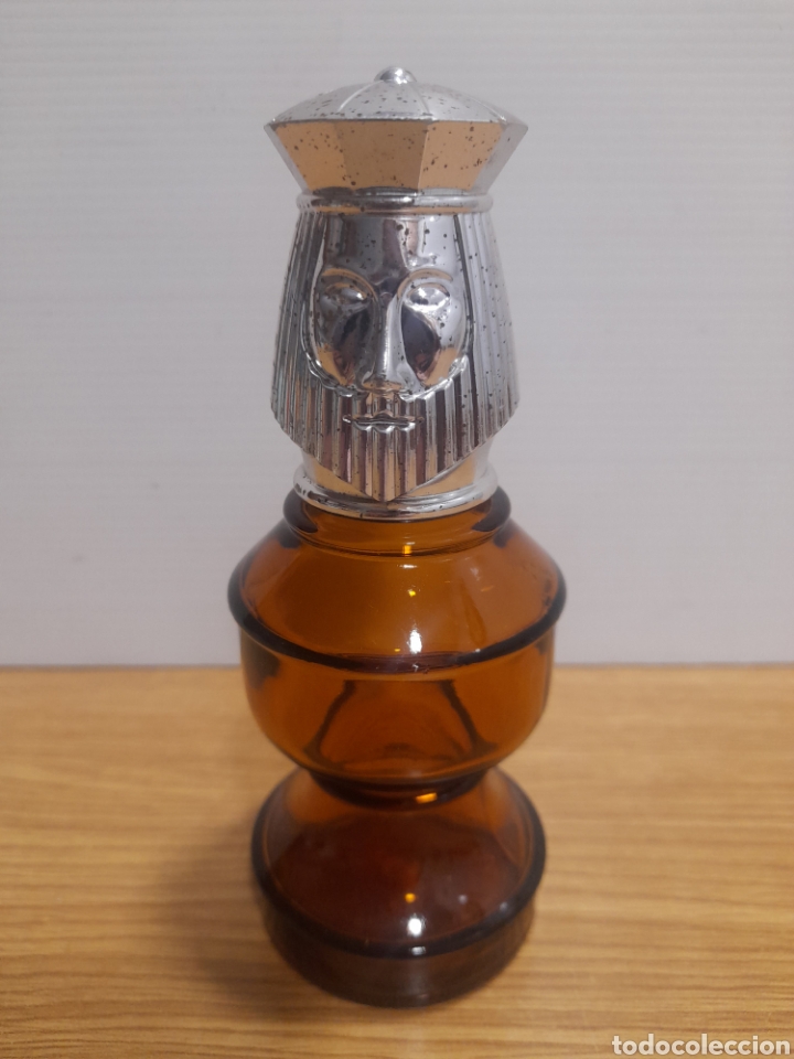Botellas antiguas: BOTELLA DE AVON VACIA PIEZA DE AJEDREZ - Foto 1
