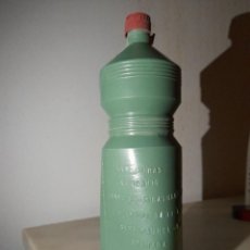 Botellas antiguas: BOTELLA PLÁSTICO DE LEJIA DE GRANADA BENAMAUREL. Lote 325679128