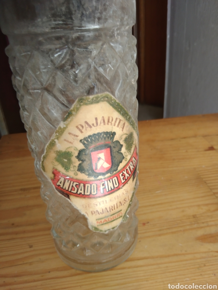 Botellas antiguas: Botella de an&iacute;s la pajarita - Foto 2