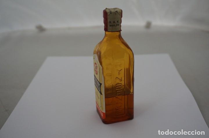 Botellas antiguas: BOTELLIN ABSINTO - RYNBENDE - MALA POSTA - Foto 2