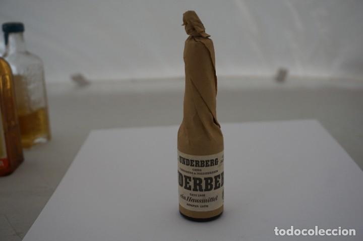 Botellas antiguas: BOTELLIN - UNDERBER - EIN HAUSMITTEL - SEMPER IDEM - Foto 1