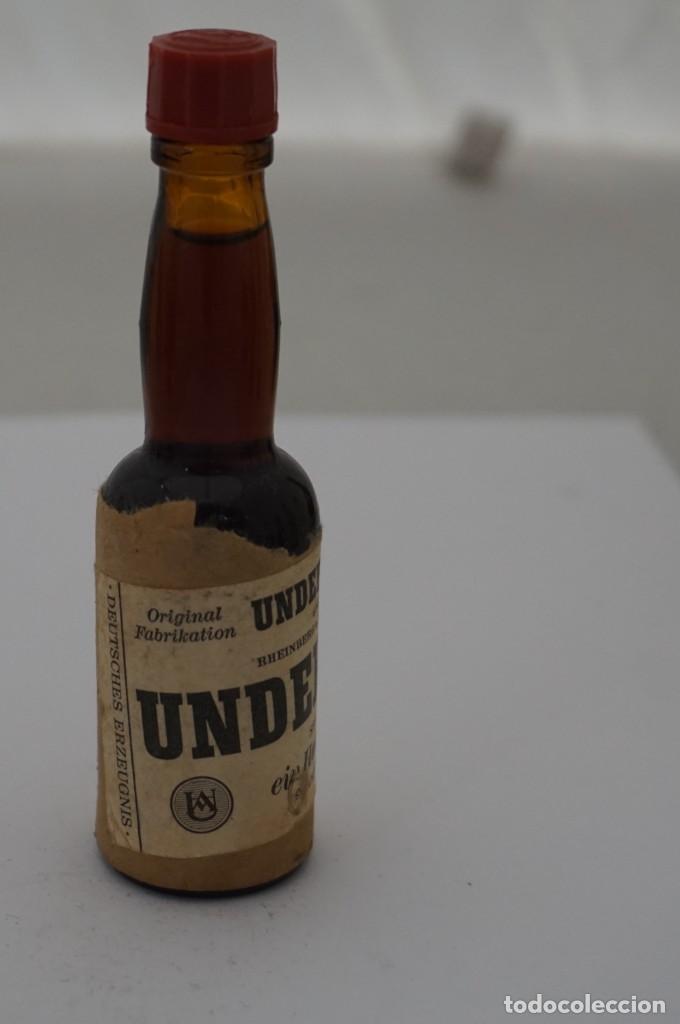 Botellas antiguas: BOTELLIN - UNDERBER - EIN HAUSMITTEL - SEMPER IDEM - Foto 2