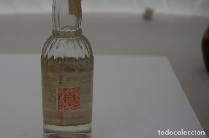 Botellas antiguas: BOTELLIN - ANISETTE ROYALE - BARDINET - Foto 4