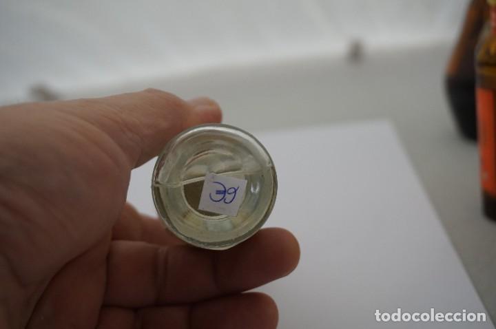 Botellas antiguas: BOTELLIN - ANISETTE ROYALE - BARDINET - Foto 5