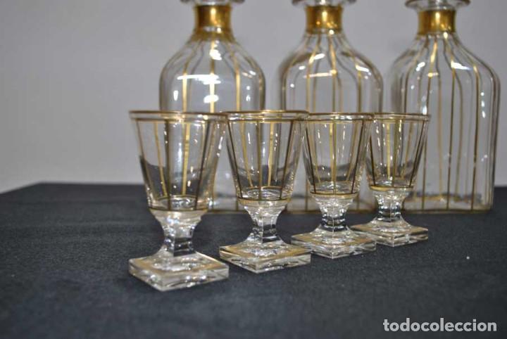 Botellas antiguas: JUEGO DE LICORERAS BOTELLAS DE LICOR - Foto 5