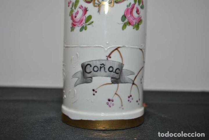 Botellas antiguas: BOTELLA ANTIGUA DE CO&Ntilde;AC - Foto 2