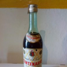 Botellas antiguas: BOTELLA BRANDY CENTENARIO CERRADA PRECINTADA
