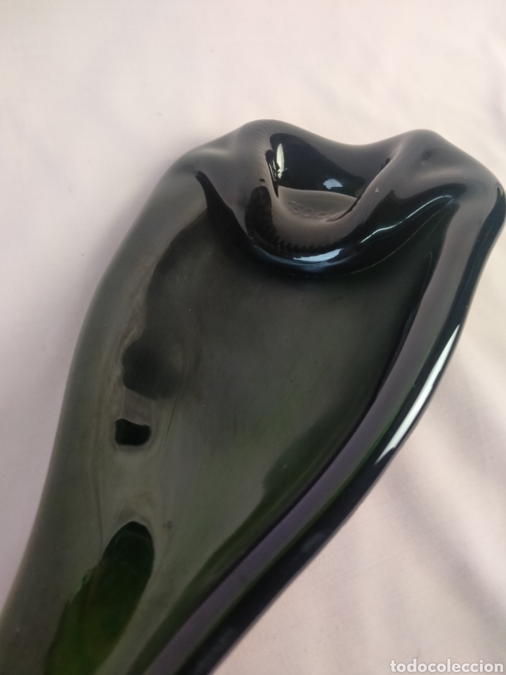 Botellas antiguas: Curiosa y antigua botella aplastada 150 cl