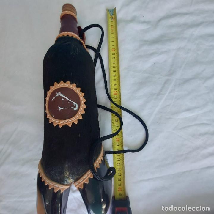 Botellas antiguas: BOTELLA PATA CABALLO - Foto 4