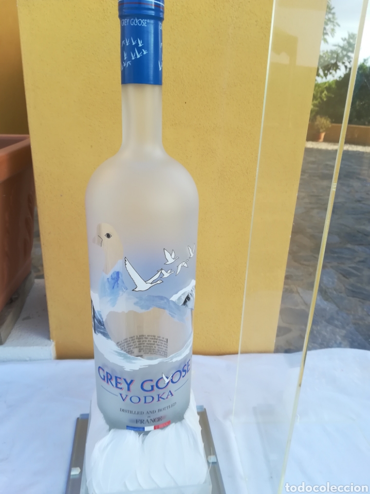Botellas antiguas: Botella de Vodka Grey Goose con hurna - Foto 6