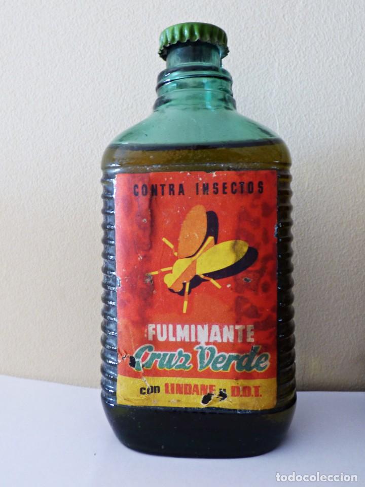 Bouteilles anciennes: FULMINANTE CRUZ VERDE. MUY RARA BOTELLA CON TAP&Oacute;N DE CHAPA. A&Ntilde;OS 50