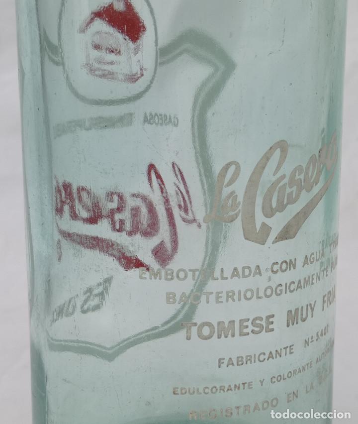 Botellas antiguas: Gaseosa LA CASERA, 1980 - Foto 3