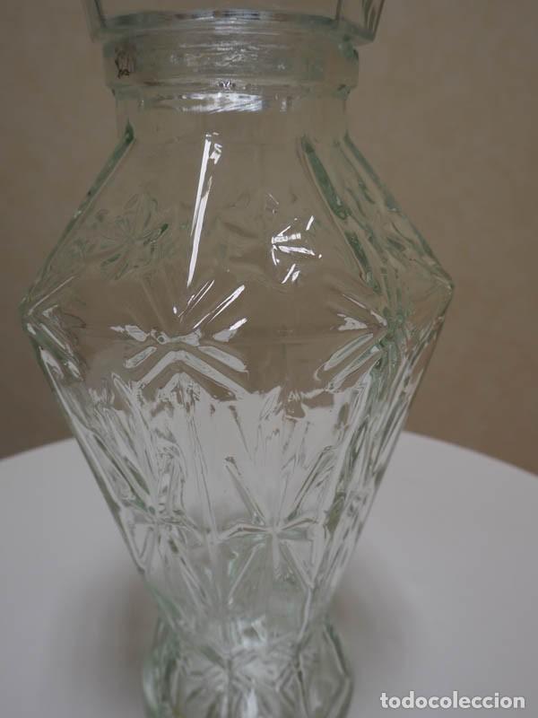 Botellas antiguas: Licorera. A&ntilde;os 70. - Foto 4