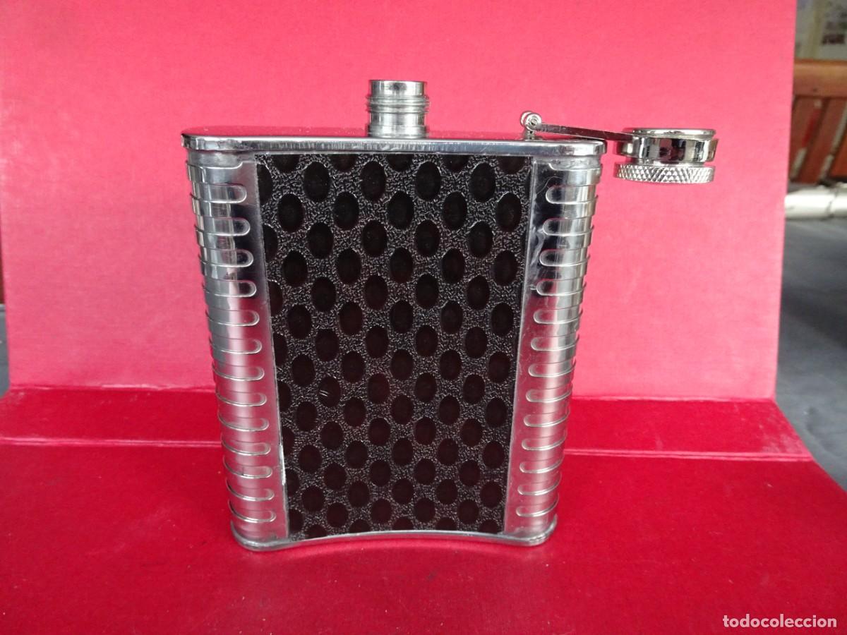 Botellas antiguas: PETACA LICOR ACERO INOXIDABLE Y PIEL NUEVA - Foto 7