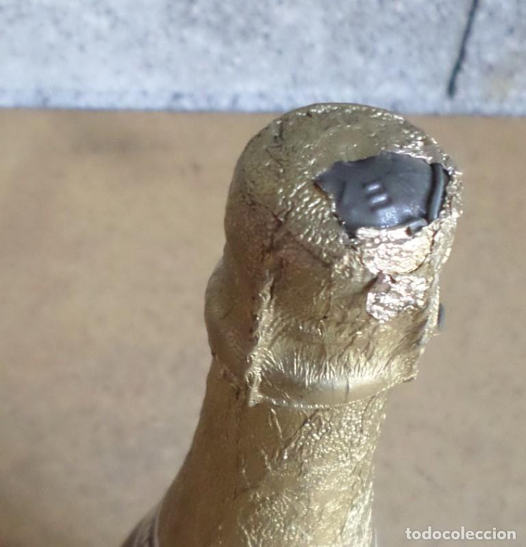 Botellas antiguas: Botella cava SECO FREIXENET - Foto 3
