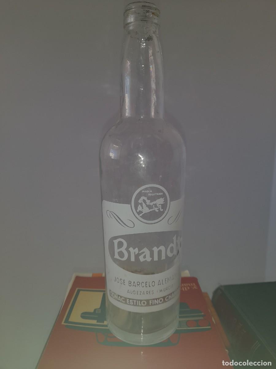 Botellas antiguas: Botella serigrafiada Brandy Jos&eacute; Barcelo Alem&aacute;n co&ntilde;ac - Foto 2
