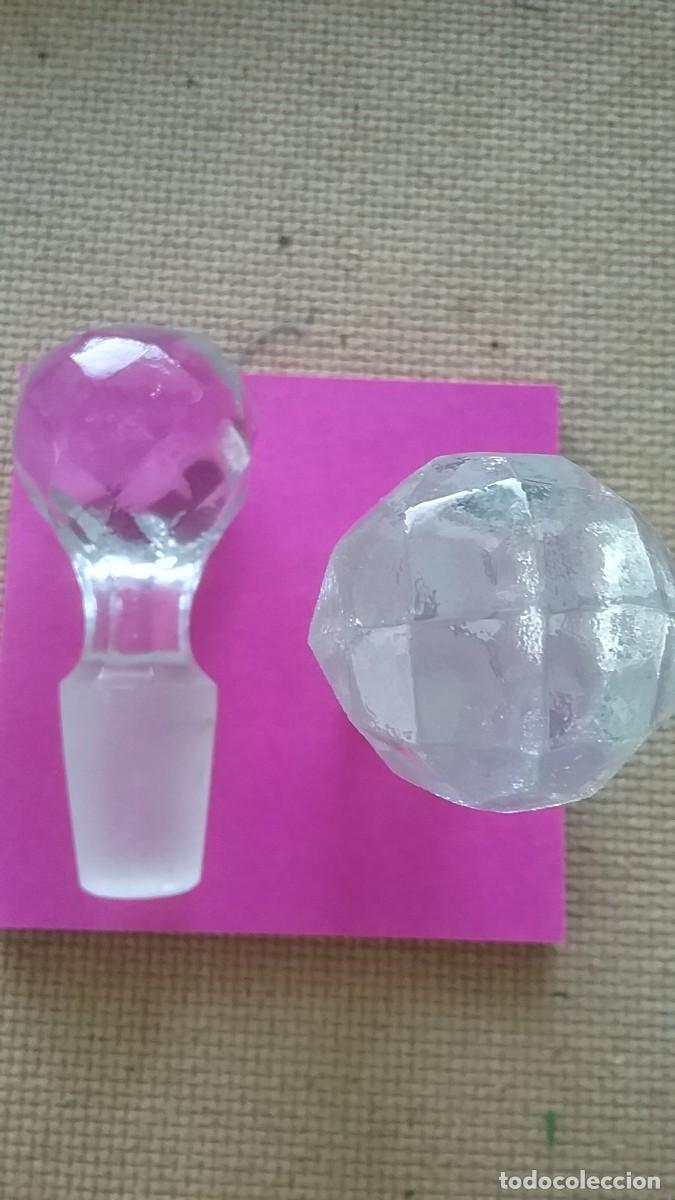 Botellas antiguas: 2 tapones de vidrio macizo (715) - Foto 2