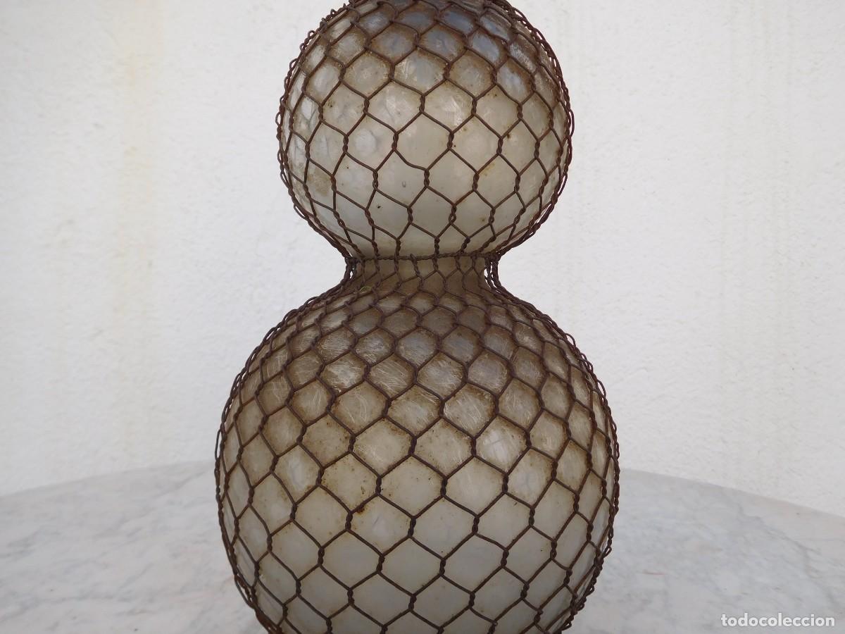 Botellas antiguas: Sif&oacute;n antiguo de cristal y malla - Foto 3