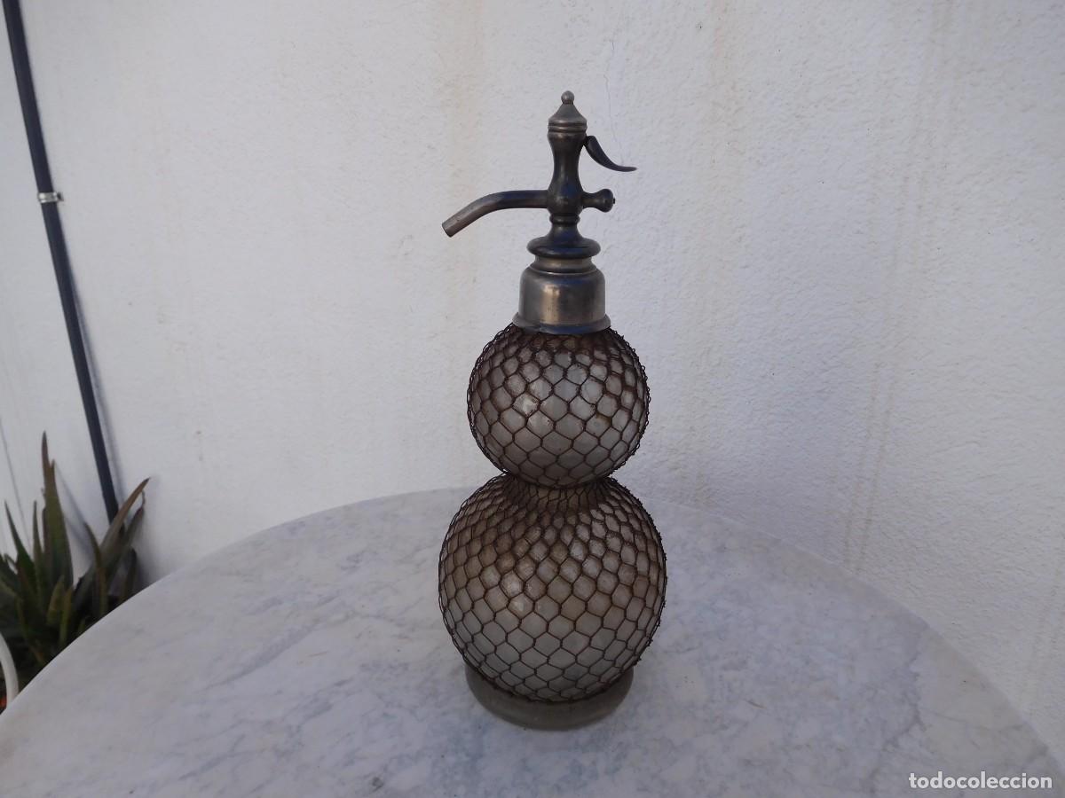 Botellas antiguas: Sif&oacute;n antiguo de cristal y malla - Foto 8