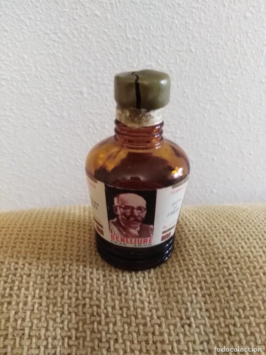 Botellas antiguas: Botella miniatura Benlliure gran licor - Foto 1