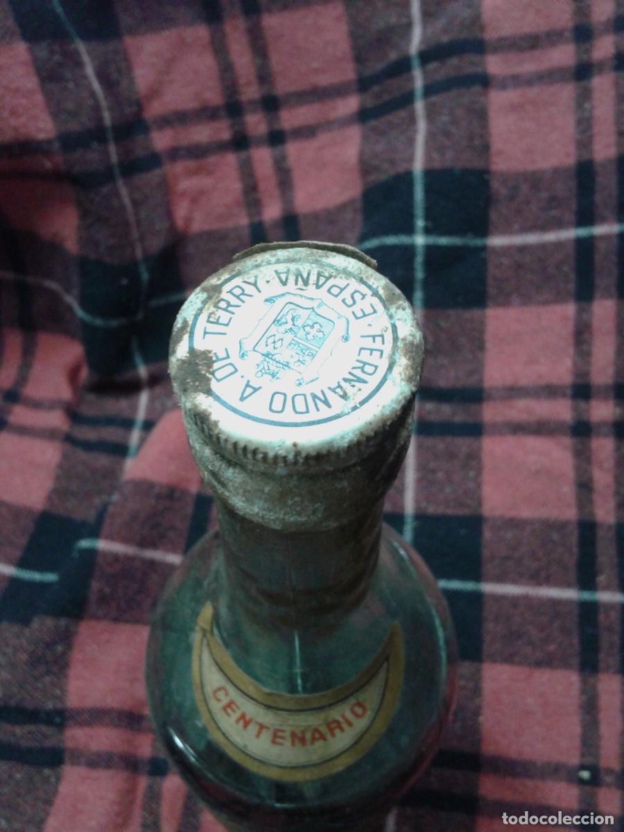 Botellas antiguas: Antigua Botella de Brandy Terry, Tr - Foto 6