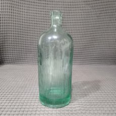 Botellas antiguas: BOTELLA DE CRISTAL ANTIGUA VERDE, VILELLA Y Cª VIUDAS. Lote 398810344
