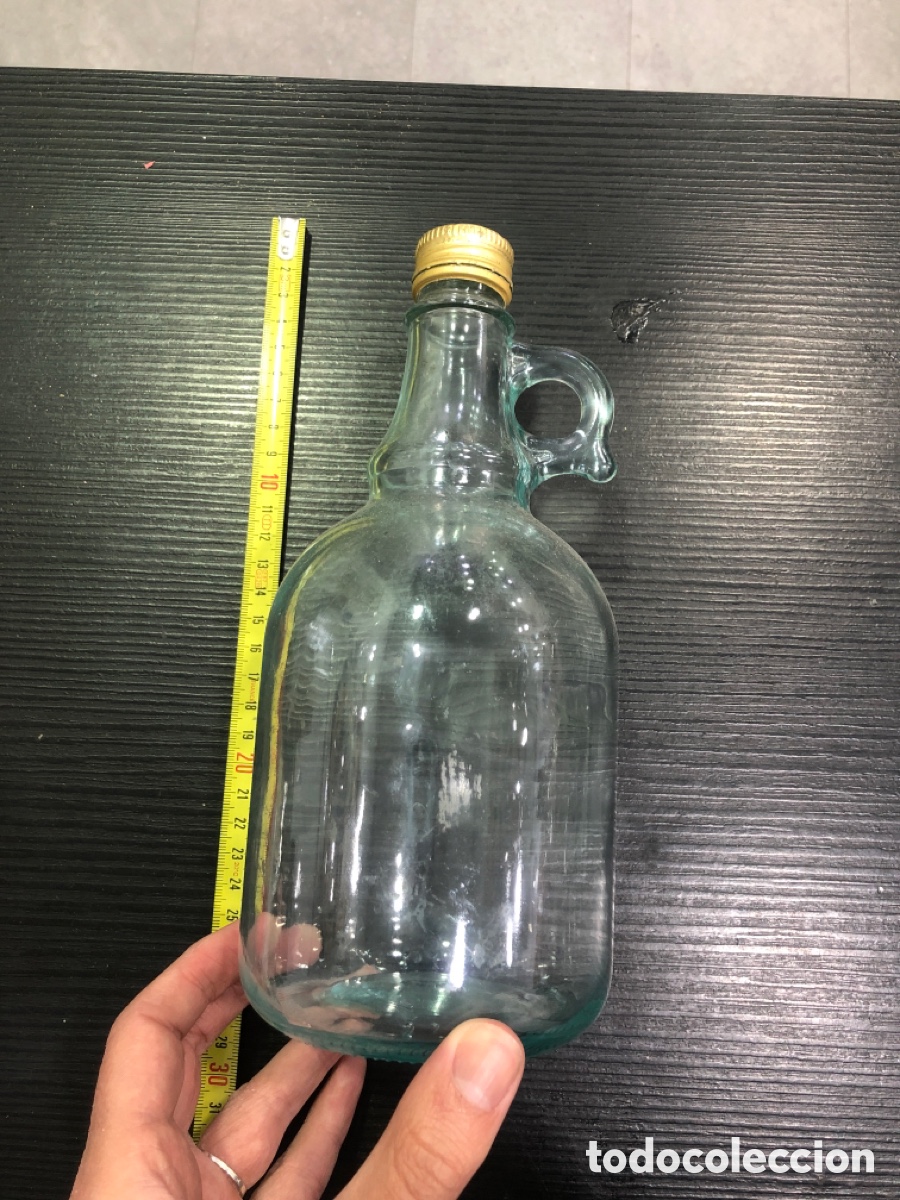 Botellas antiguas: Botella cristal con asa de garrafa (L75) - Foto 1