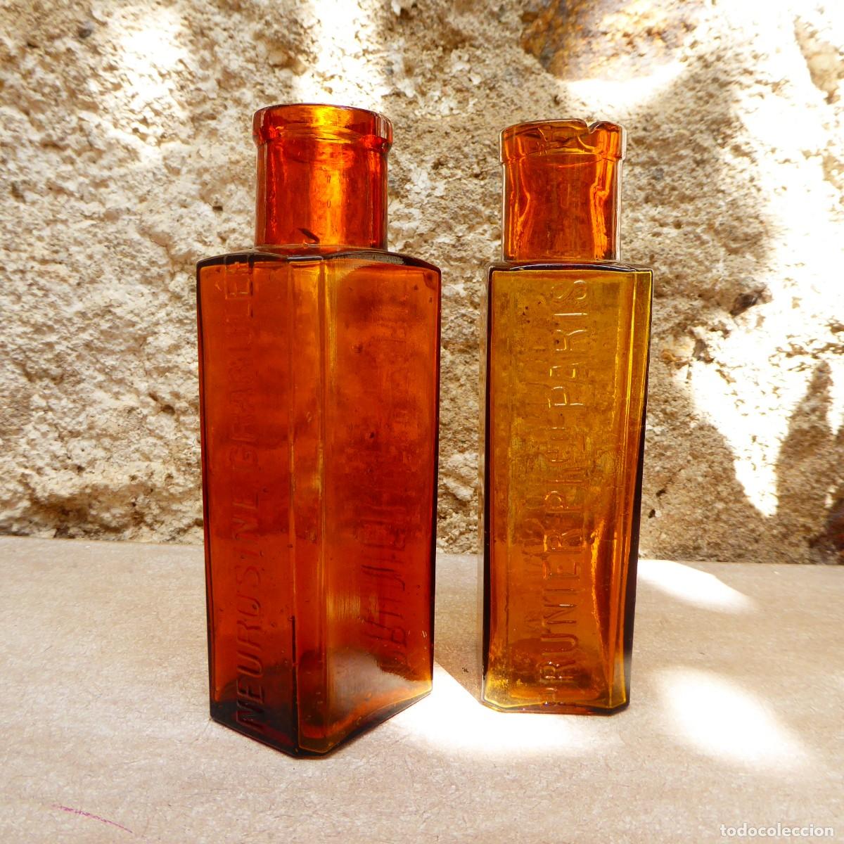 Botellas antiguas: 2 botellas de farmacia - Foto 1