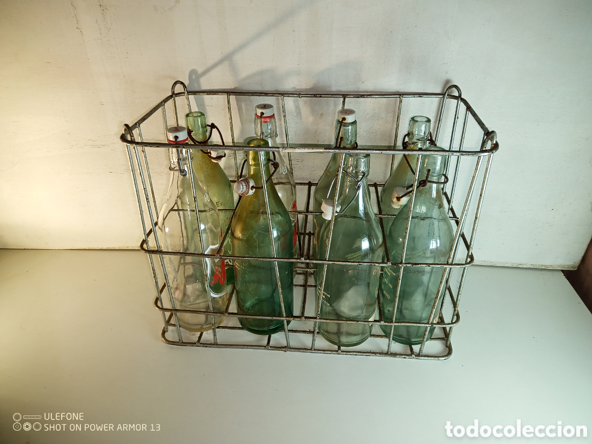 Botellas antiguas: Cajillo y botellas gaseosa - Foto 1