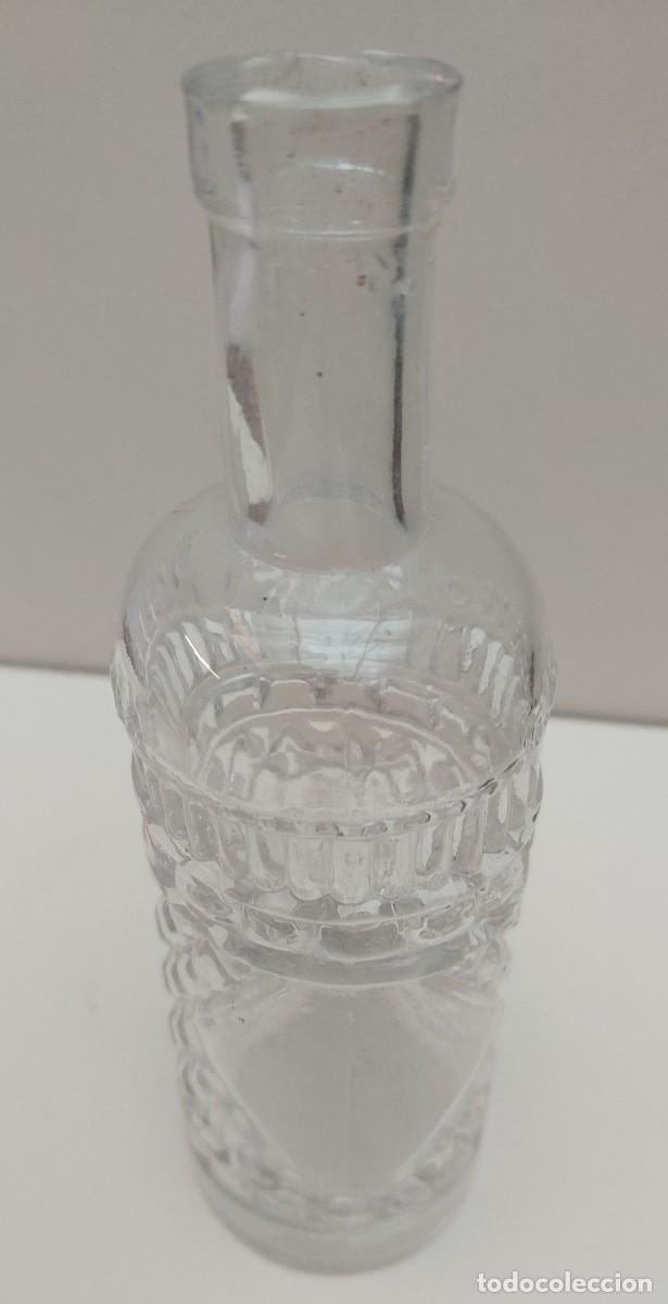 Botellas antiguas: BOTELLA DE CRISTAL MONT FORT - Foto 3