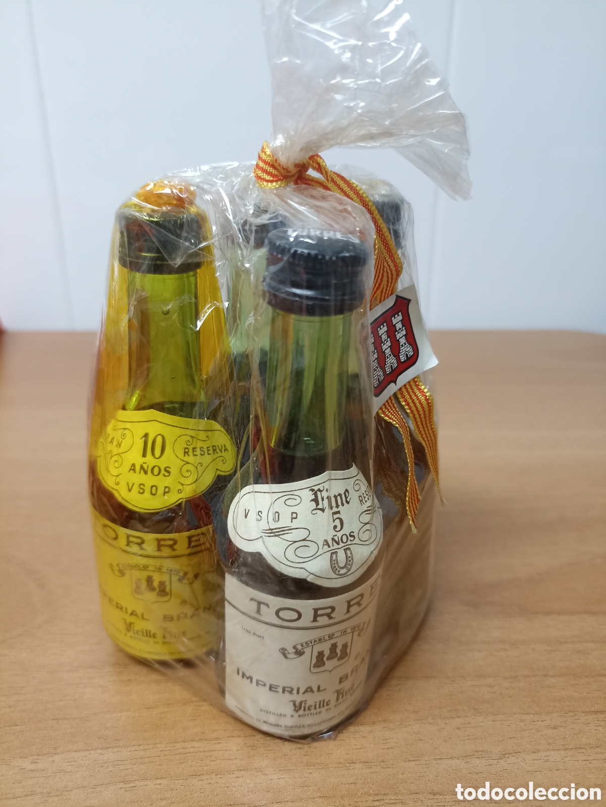 Botellas antiguas: MINIATURAS BRANDY TORRES - Foto 6