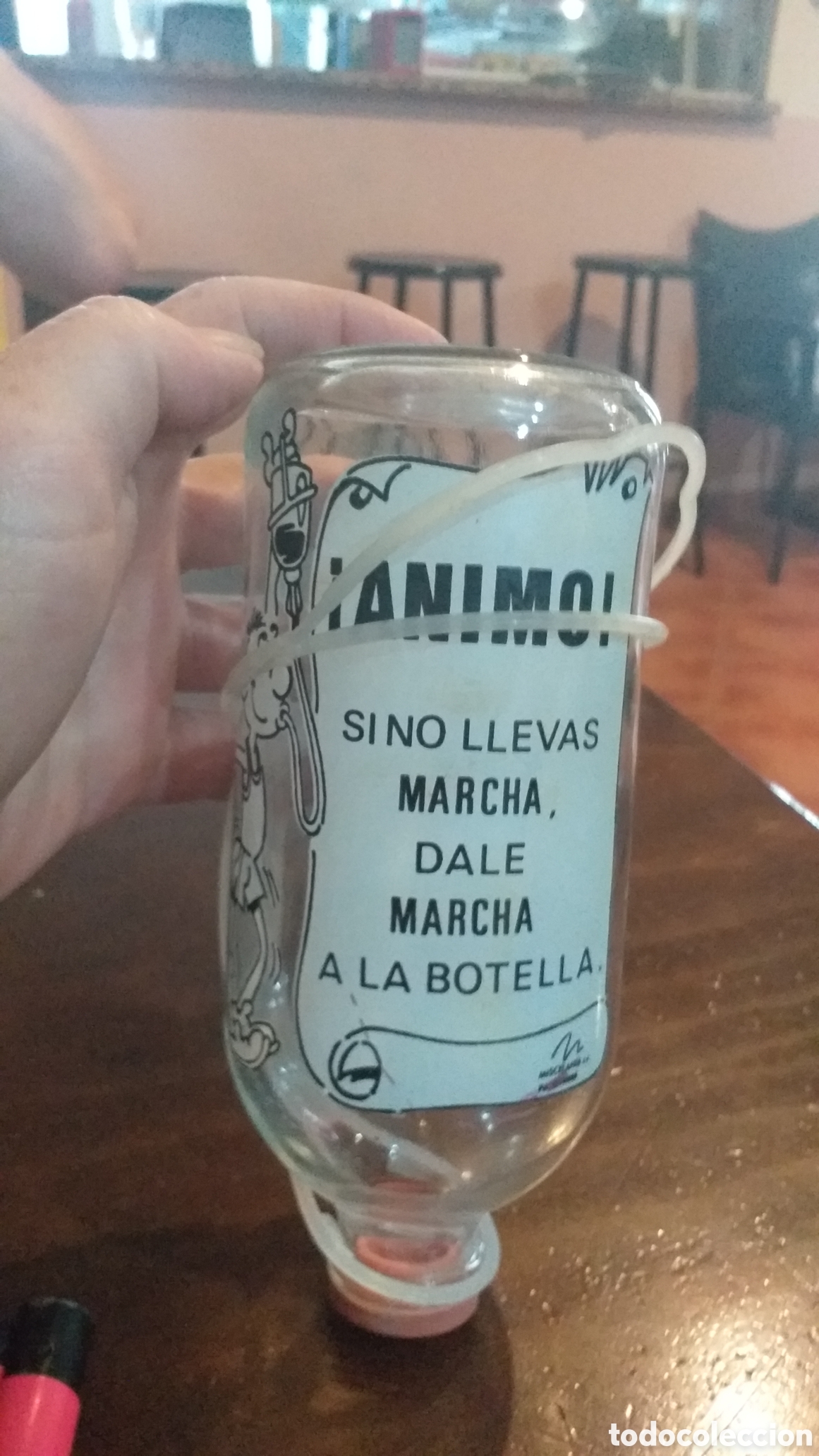 Botellas antiguas: Botella suero serigrafiada - Foto 1