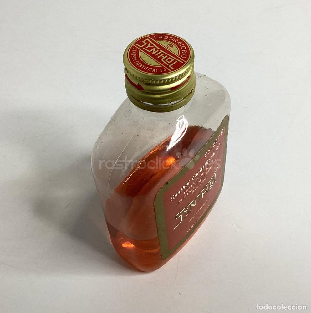 Botellas antiguas: Antigua botella de SYNTHOL 225ml - Foto 2