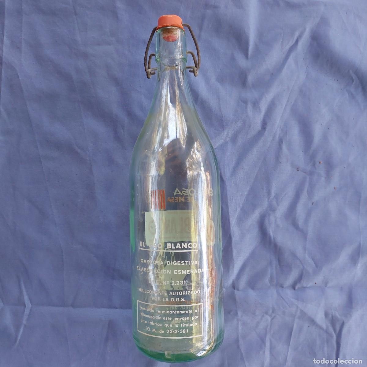 Botellas antiguas: Gaseosa el oso blanco Campo de Criptana - Foto 3