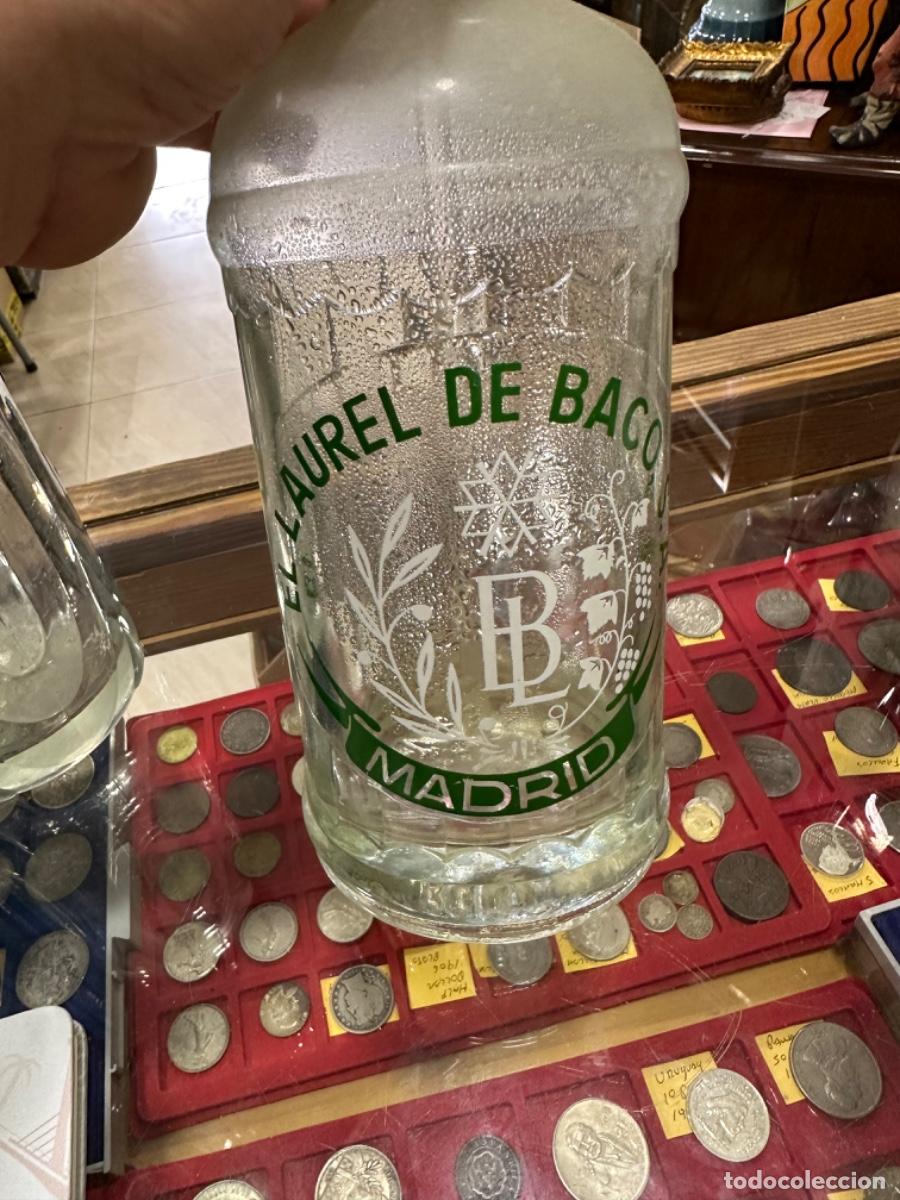 Botellas antiguas: Sif&oacute;n antiguo el laurel de Baco, Madrid - Foto 2
