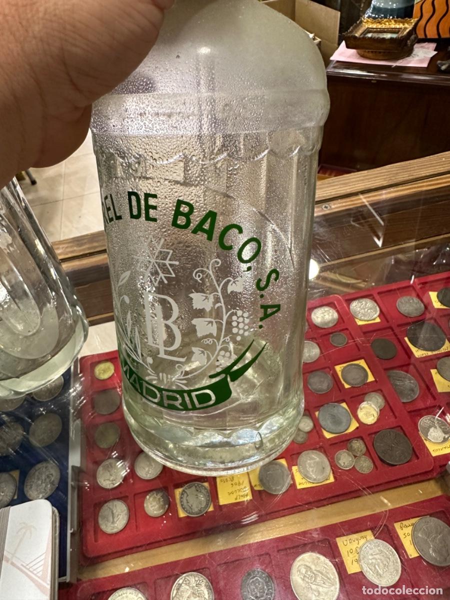 Botellas antiguas: Sif&oacute;n antiguo el laurel de Baco, Madrid - Foto 3