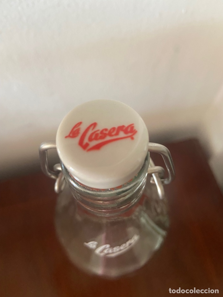 Botellas antiguas: Borella la casera 50 aniversario - Foto 3