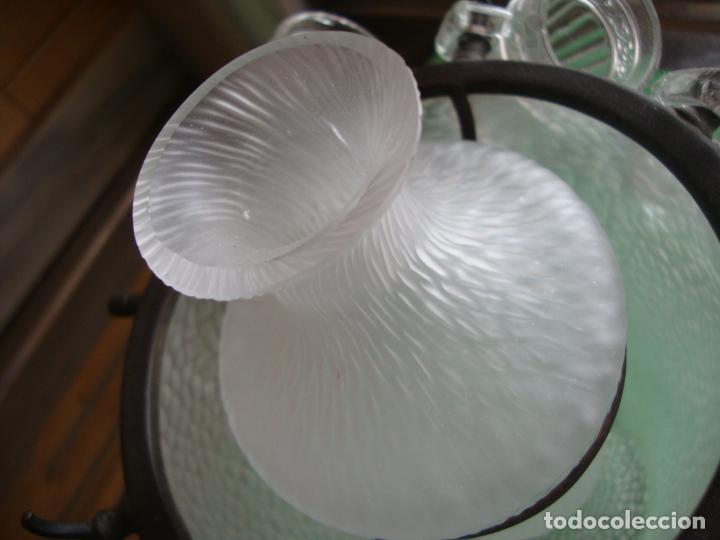 Botellas antiguas: juego botella y vasitos - Foto 3
