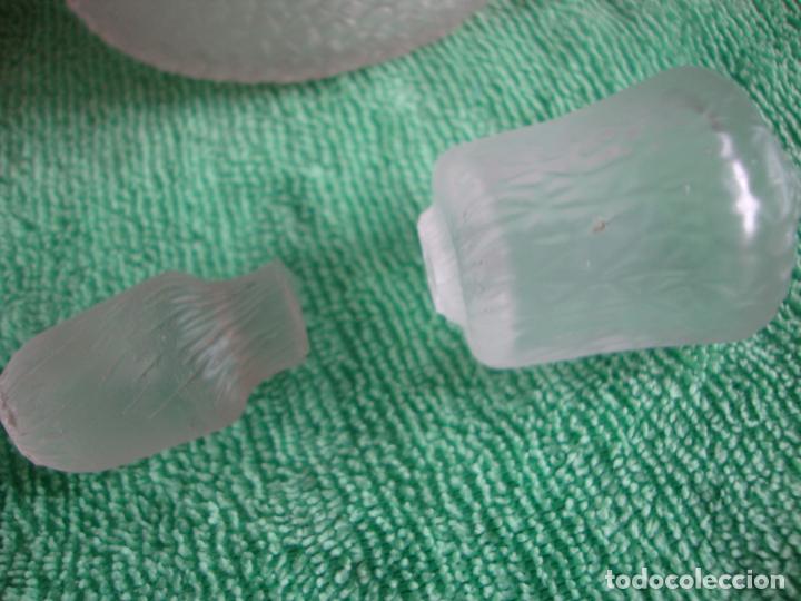 Botellas antiguas: juego botella y vasitos - Foto 5