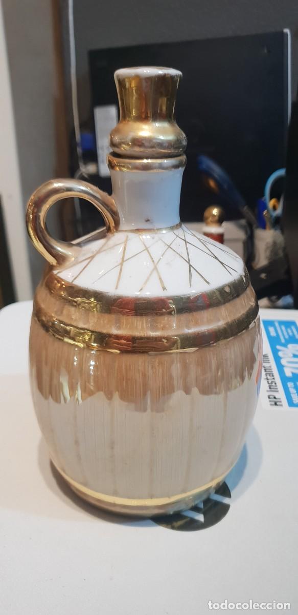 Botellas antiguas: Botella porcelana whisky - Foto 2