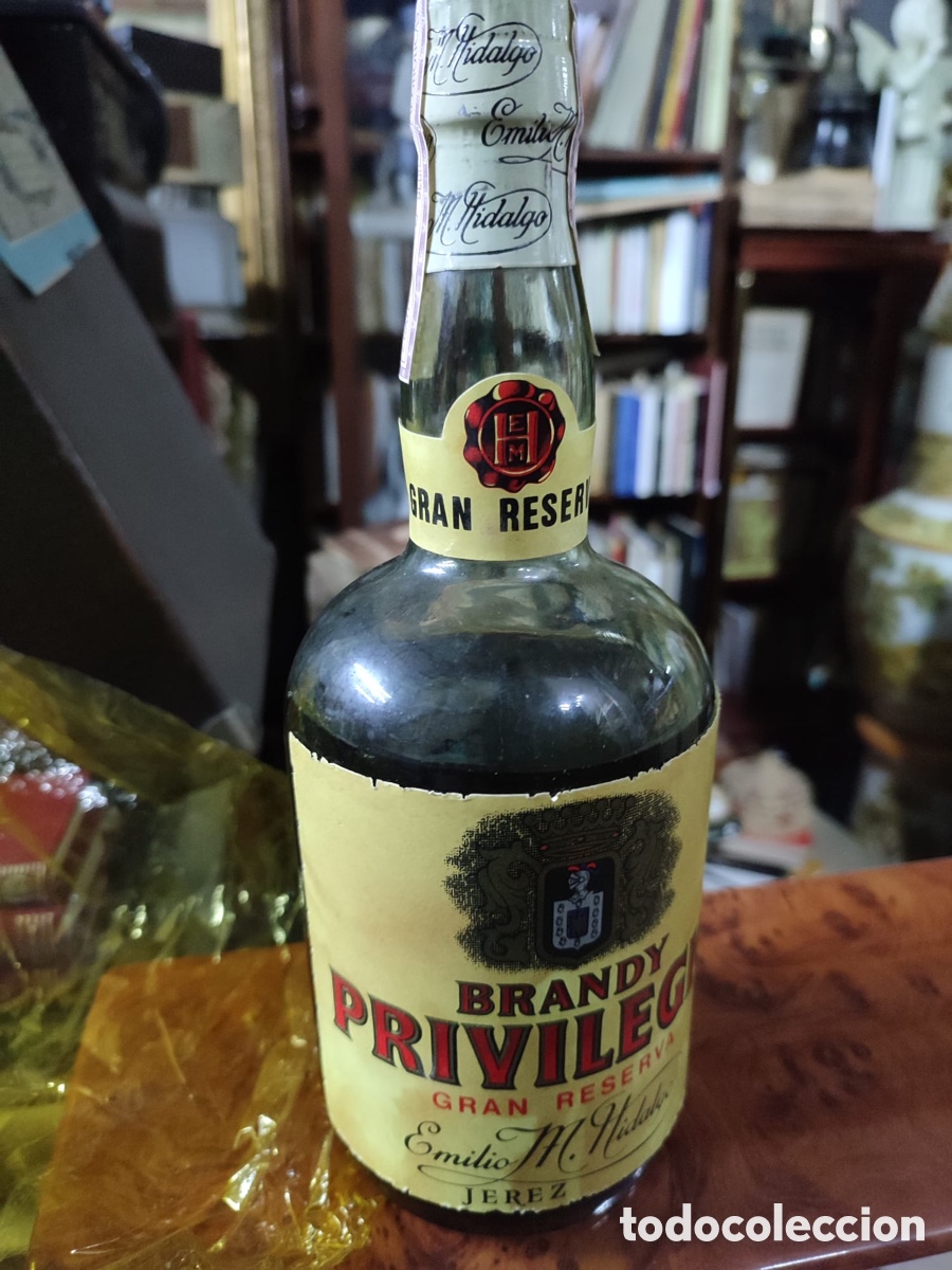 Botellas antiguas: Brandy Privilegio Bebida - Foto 2