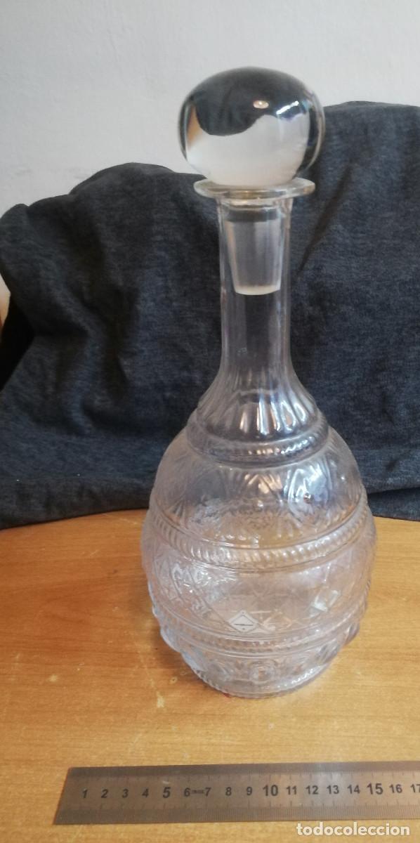 Botellas antiguas: ANTIGUA BOTELLA LICOR CARMELITANO - Foto 1