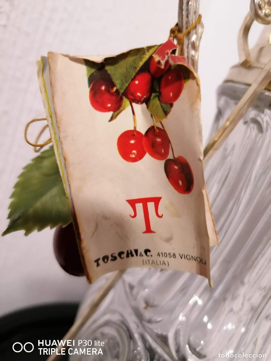 Botellas antiguas: Botella brandy cereza - Foto 4