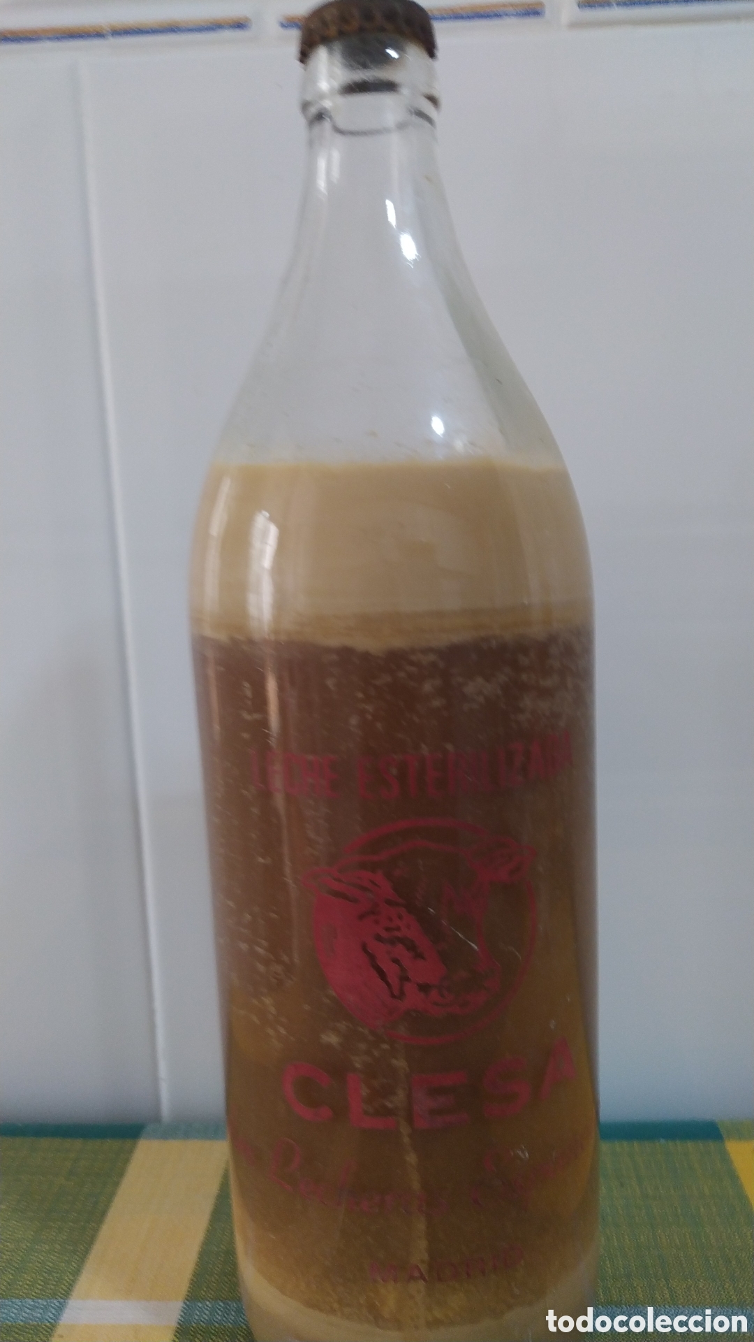 Botellas antiguas: ANTIGUA BOTELLA DE LECHE - Foto 1