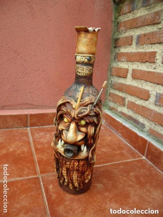 Botellas antiguas: ORIGINAL BOTELLA ANTIGUA - VAC&Iacute;A - Foto 1